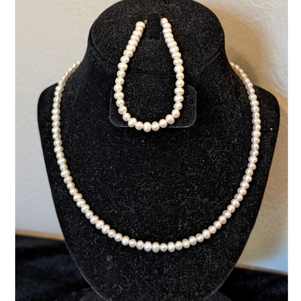 10K Yellow Gold JCM Jacmel Mauritius Freshwater Pearl Necklace and Bracelet Set